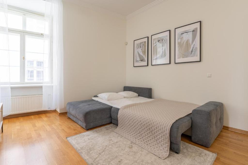 Old Town Square Residence Reval Esterno foto