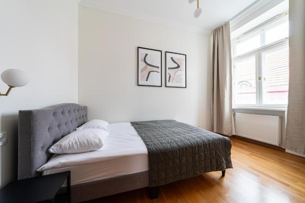 Old Town Square Residence Reval Esterno foto